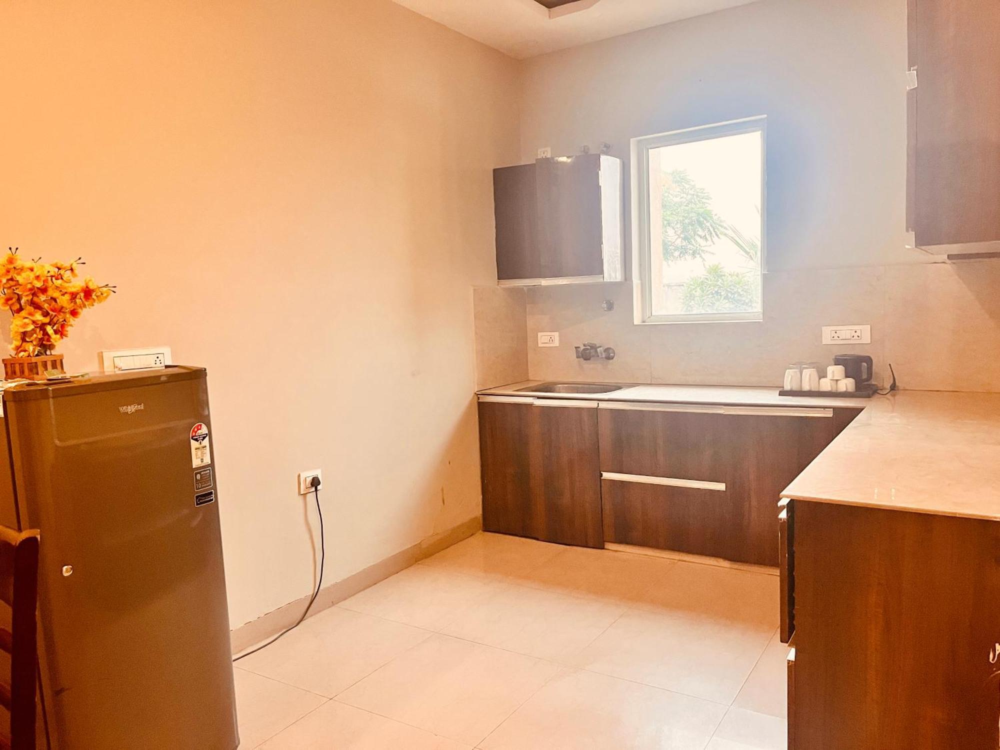 Pearl Grand Boutique Cottage In Omaxe Anandam Vrindavan - #Premium Ac Rooms With Balcony #Big Parking #Lift #Garden #Peaceful Area #Near Prem Mandir #Property Of The Year #Most Awarded Zewnętrze zdjęcie