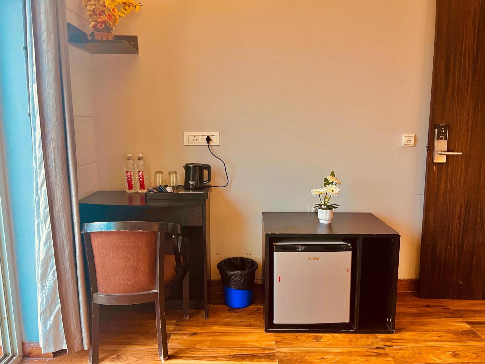 Pearl Grand Boutique Cottage In Omaxe Anandam Vrindavan - #Premium Ac Rooms With Balcony #Big Parking #Lift #Garden #Peaceful Area #Near Prem Mandir #Property Of The Year #Most Awarded Zewnętrze zdjęcie