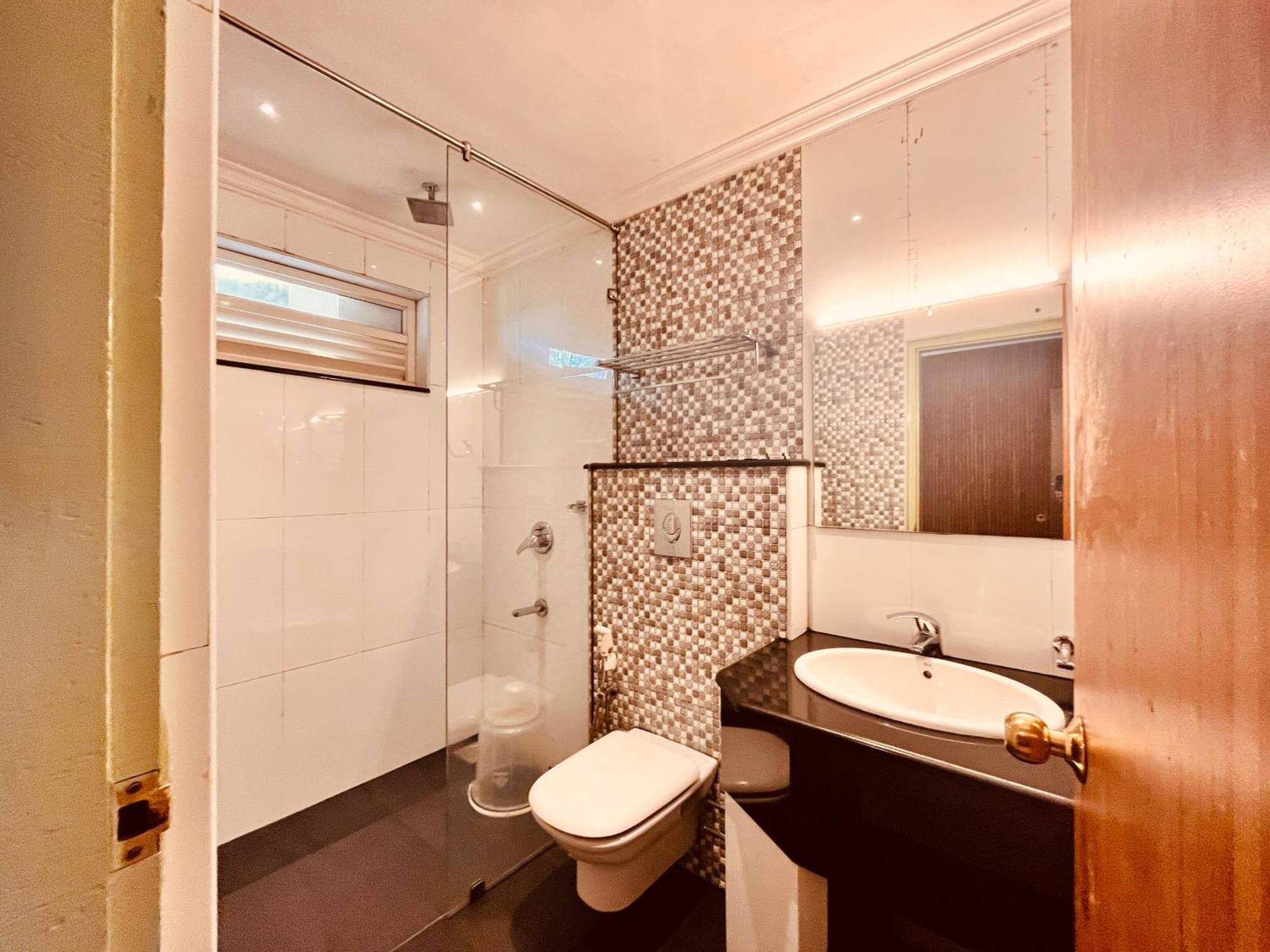 Pearl Grand Boutique Cottage In Omaxe Anandam Vrindavan - #Premium Ac Rooms With Balcony #Big Parking #Lift #Garden #Peaceful Area #Near Prem Mandir #Property Of The Year #Most Awarded Zewnętrze zdjęcie